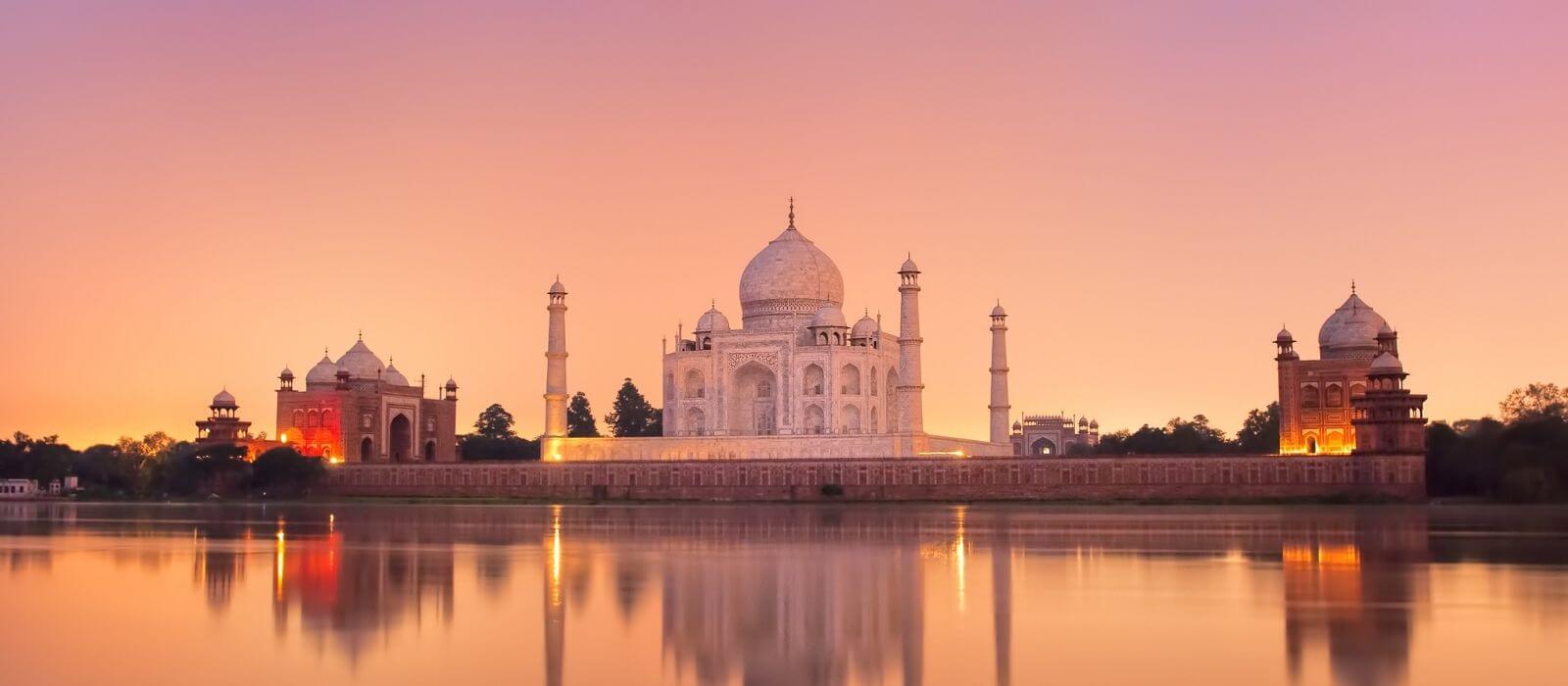 Luxury Vacation in India Taj Mahal