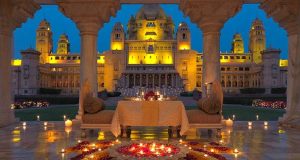 How to plan a luxury honeymoon in India?